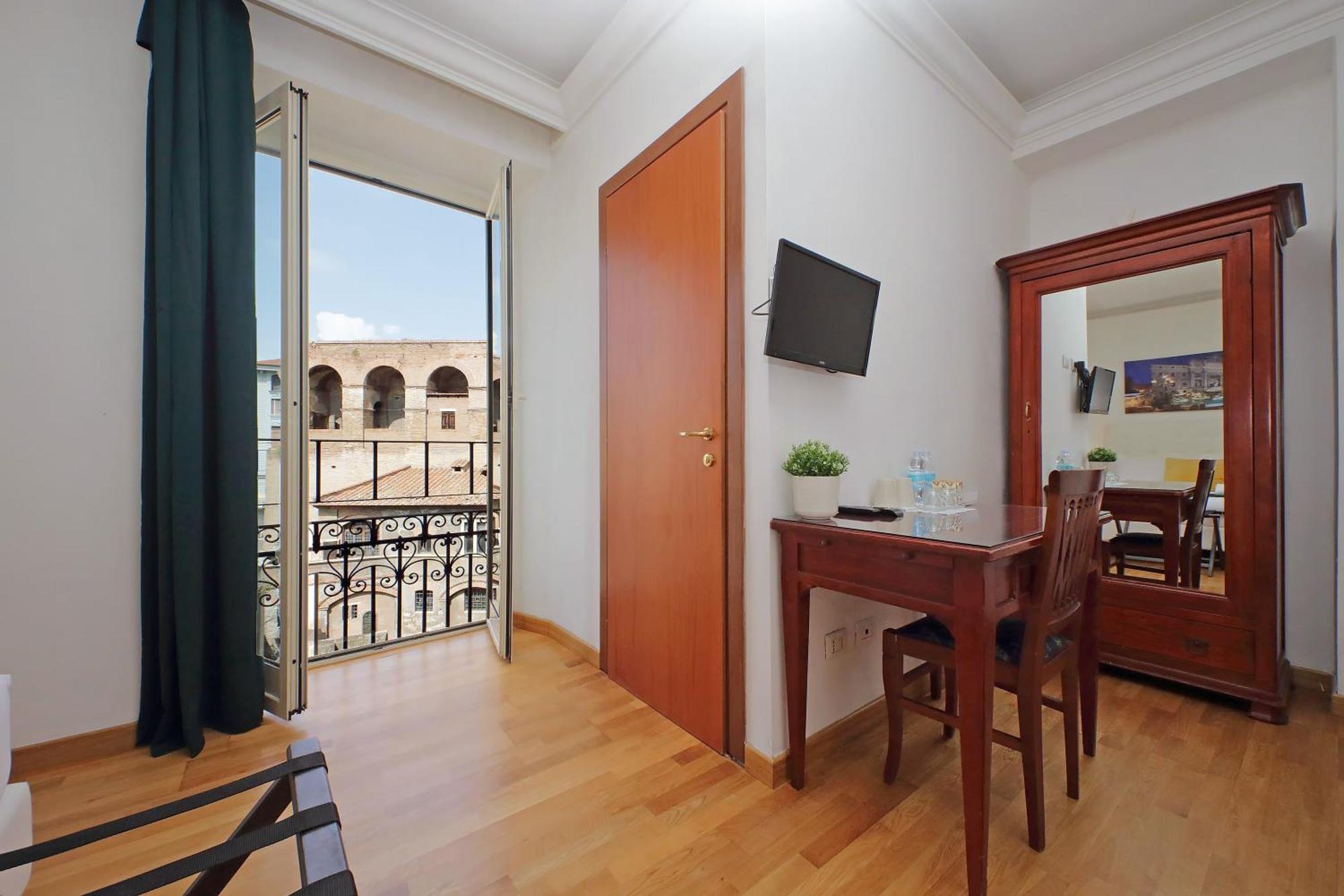 Romulus Rooms Exterior foto
